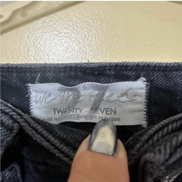 We The Free Button Fly Skinny Zuri Mom Jean Women 27 Washed Black - Picture 6 of 12